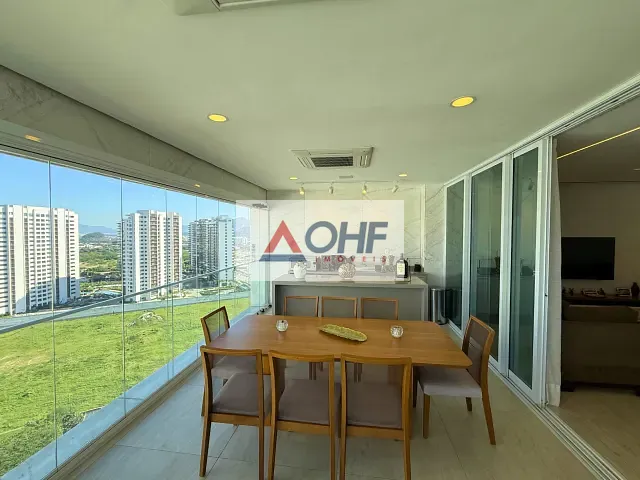 Apartamento com 272m² 4 quartos e 6 banheiros, à venda, no bairro Barra da Tijuca em Rio de Janeiro