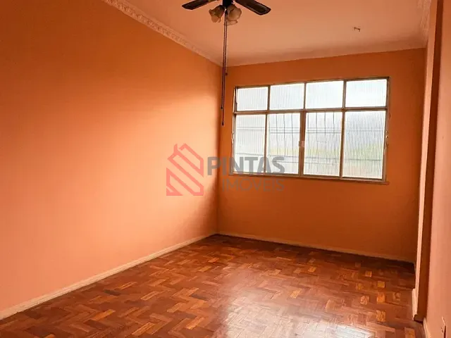 Apartamento 2 quartos e 2 banheiros, para alugar, no bairro Centro em Niterói