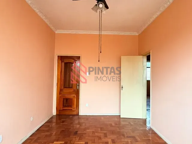 Apartamento 2 quartos e 2 banheiros, para alugar, no bairro Centro em Niterói