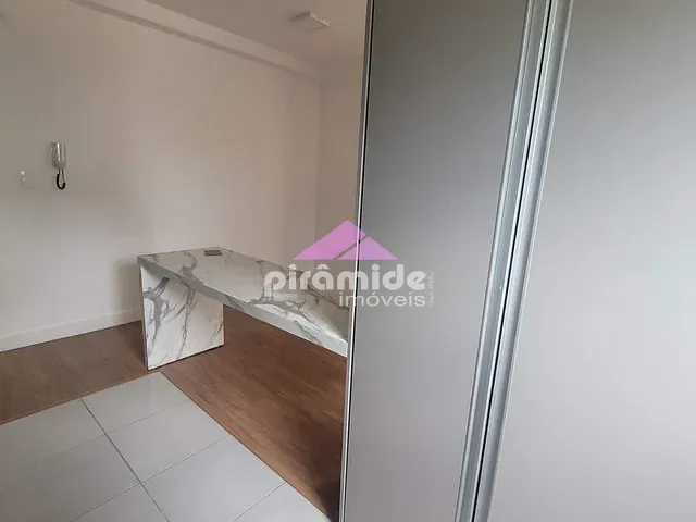 Apartamento 1 quarto e 1 banheiro, à venda, no bairro Jardim Aquárius em São José dos Campos