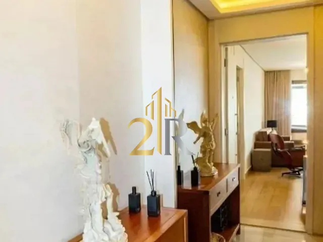 Apartamento 3 quartos e 5 banheiros, à venda, no bairro Moema em São Paulo