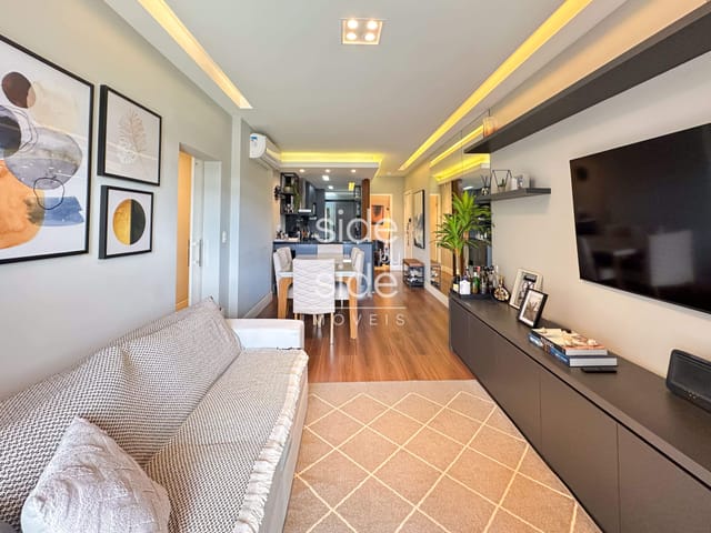 Apartamento 3 suítes - Centro