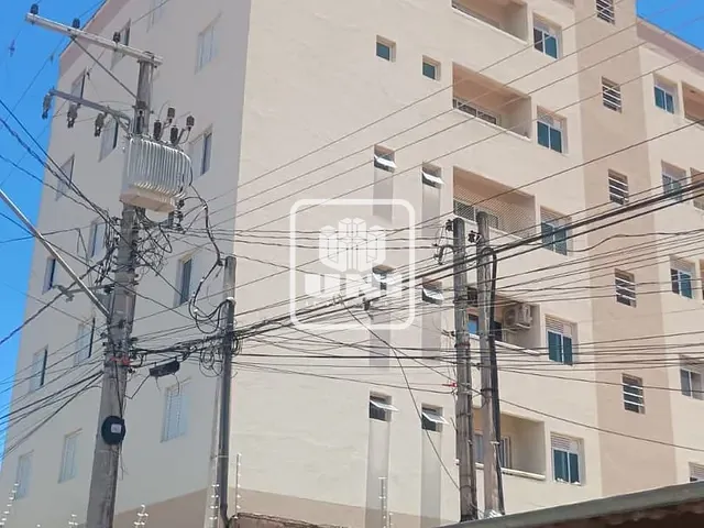 Apartamento 2 quartos e 1 banheiro, à venda, no bairro Jardim Califórnia em Jacareí