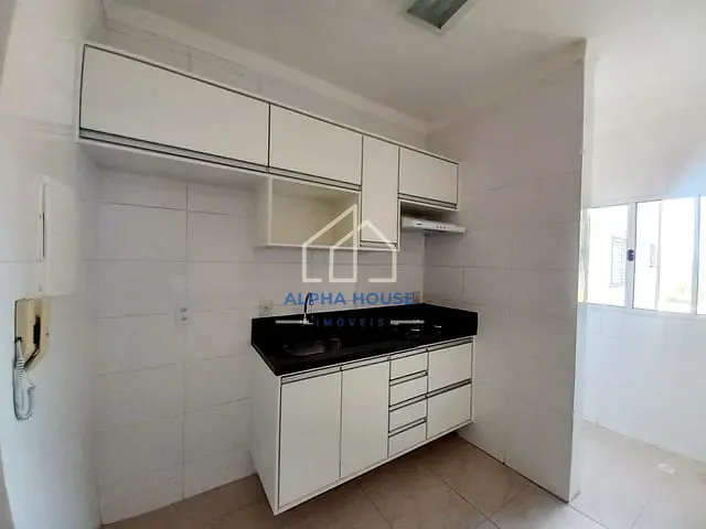 Apartamento 3 quartos e 4 banheiros, à venda, no bairro Santa Cecília em Pindamonhangaba