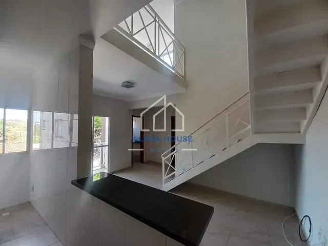 Apartamento 3 quartos e 4 banheiros, à venda, no bairro Santa Cecília em Pindamonhangaba