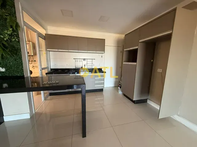 Apartamento 3 quartos e 3 banheiros, para alugar, no bairro Jardim Matilde em Ourinhos