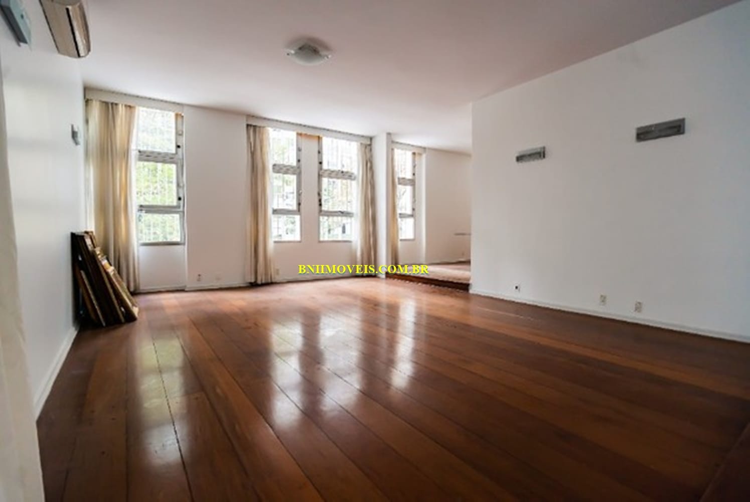Apartamento, 5 quartos, 320 m² - Foto 2
