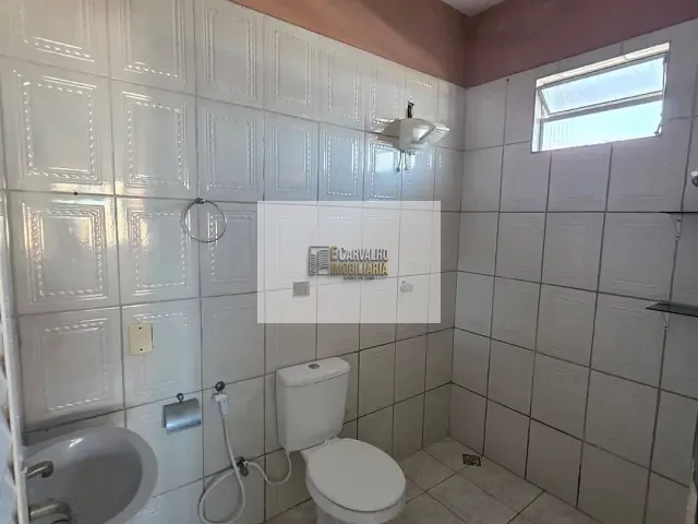 Apartamento 2 quartos e 2 banheiros, para alugar, no bairro Hernani Sá em Ilhéus