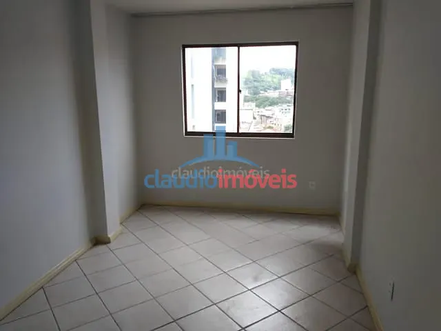 Apartamento 2 quartos e 1 banheiro, à venda, no bairro Centro em Barra Mansa