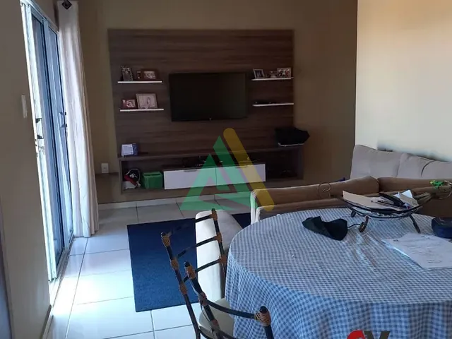 Apartamento 2 quartos e 1 banheiro, à venda ou para alugar, no bairro Vila Pinheiro em Mogi Guaçu
