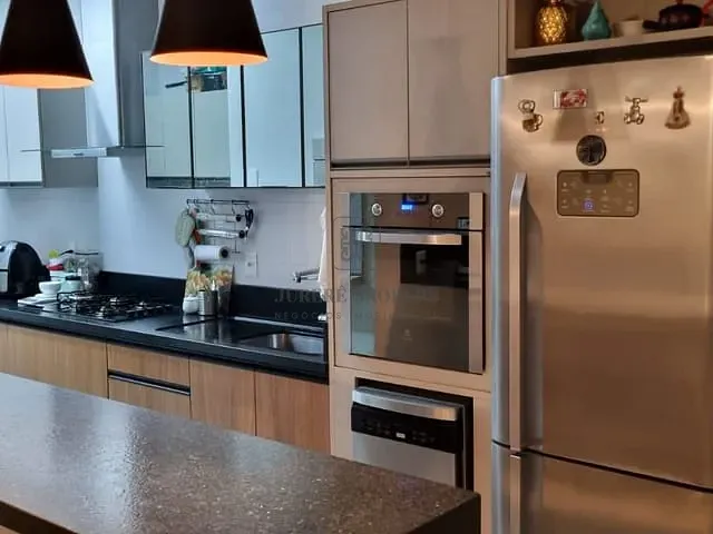 Apartamento com 176m² 2 quartos e 3 banheiros, à venda, no bairro Jurerê em Florianópolis