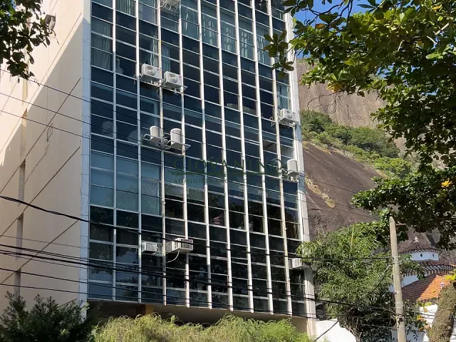 Apartamento 3 quartos e 3 banheiros, para alugar, no bairro Urca em Rio de Janeiro