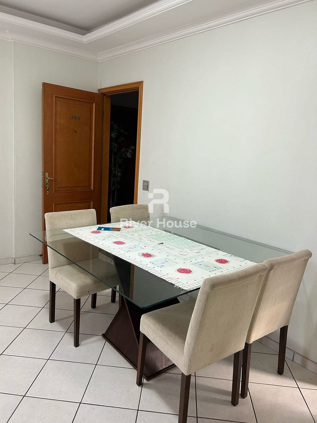 Apartamento à venda com 3 quartos, 80m² - Foto 4