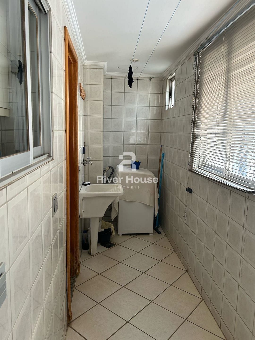 Apartamento à venda com 3 quartos, 80m² - Foto 18