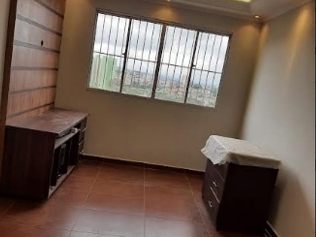 Apartamento 2 quartos e 1 banheiro, para alugar, no bairro Jaguaribe em Osasco