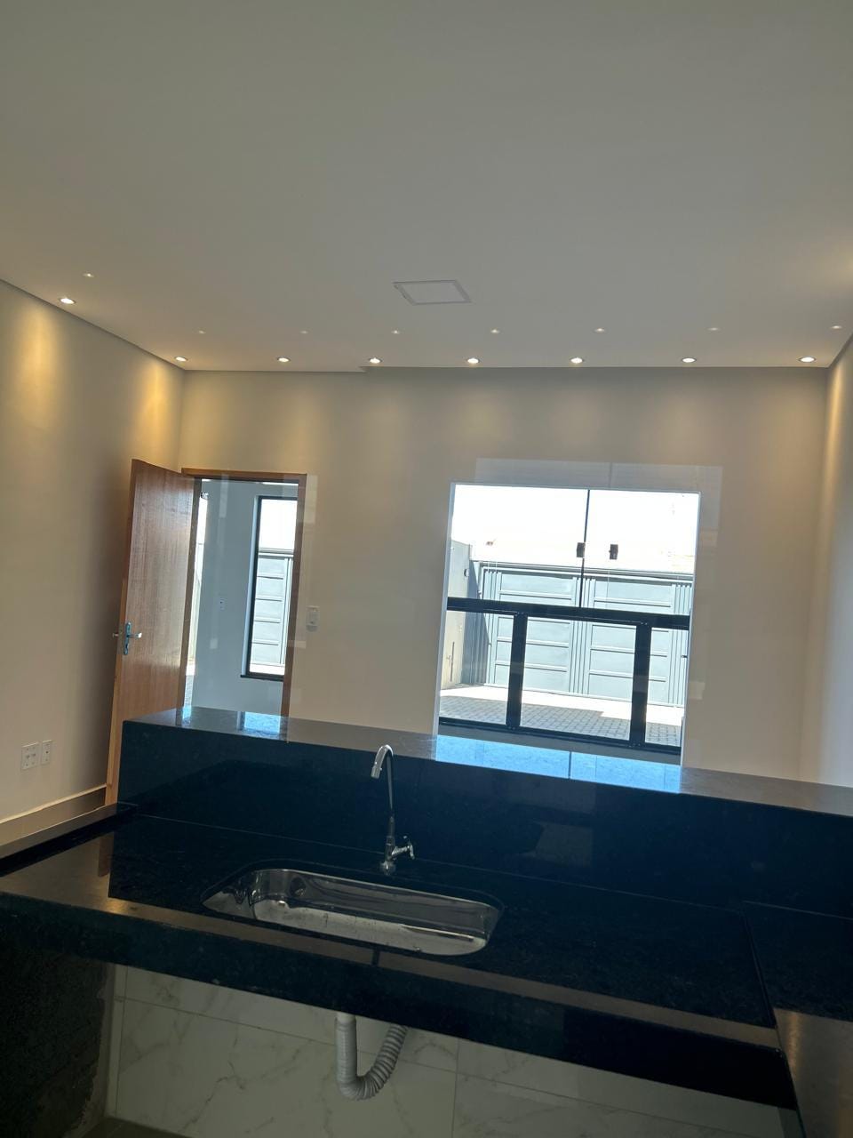 Apartamento à venda com 2 quartos, 62m² - Foto 33