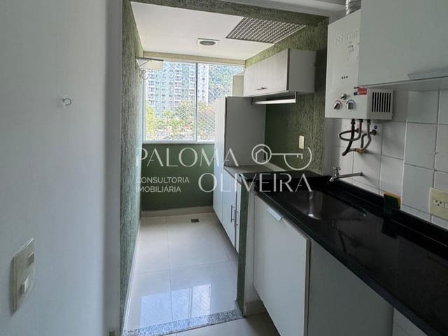 Apartamento 2 quartos e 1 banheiro, à venda, no bairro Camorim em Rio de Janeiro