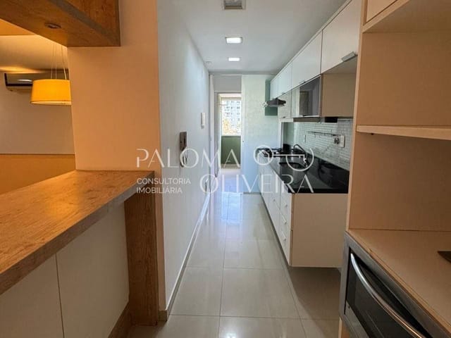 Apartamento 2 quartos e 1 banheiro, à venda, no bairro Camorim em Rio de Janeiro