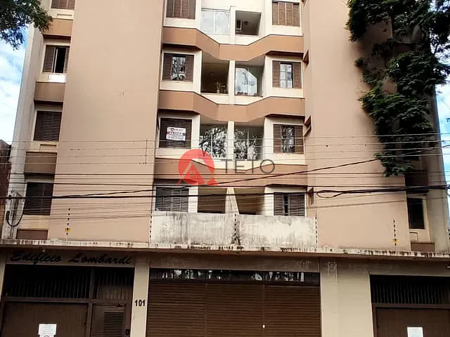 Apartamento 3 quartos e 2 banheiros, à venda ou para alugar, no bairro Zona 03 em Maringá