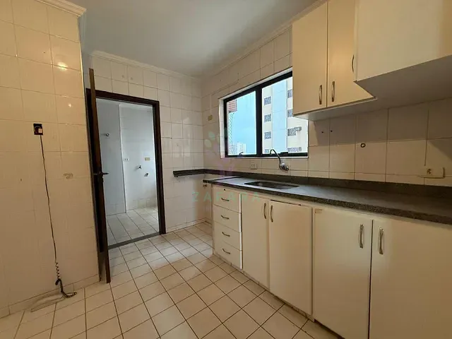 Apartamento 4 quartos e 3 banheiros, à venda, no bairro São Francisco em Campo Grande