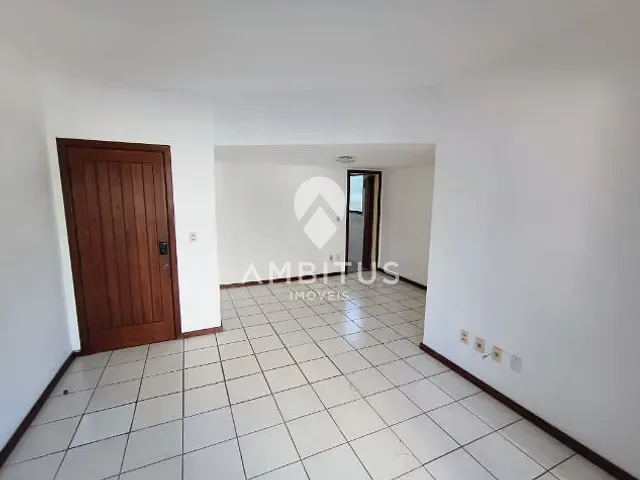 Apartamento com 120m² 3 quartos e 3 banheiros, à venda, no bairro Candeal em Salvador