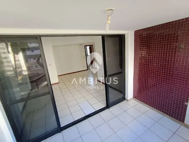 Apartamento com 120m² 3 quartos e 3 banheiros, à venda, no bairro Candeal em Salvador