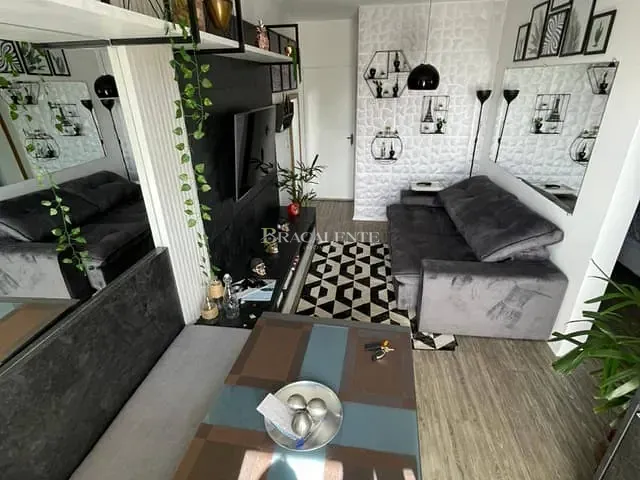 Apartamento com 64m² 2 quartos e 1 banheiro, à venda, no bairro Vila Progresso em Valinhos