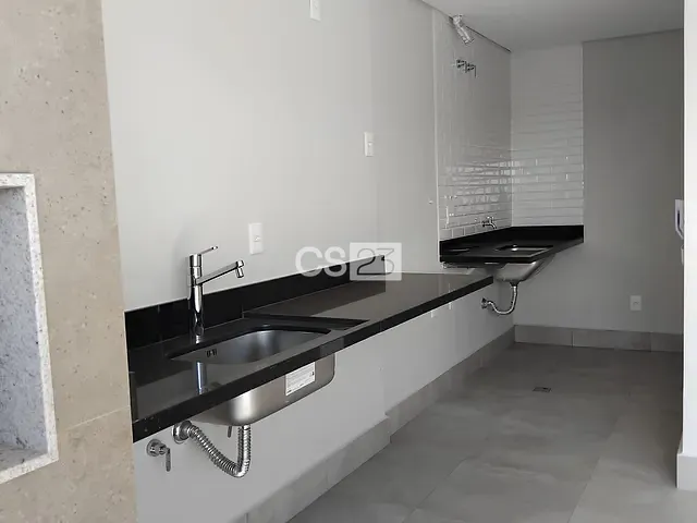 Apartamento com 141m² 2 quartos e 2 banheiros, à venda, no bairro Jardim Higienópolis em Londrina