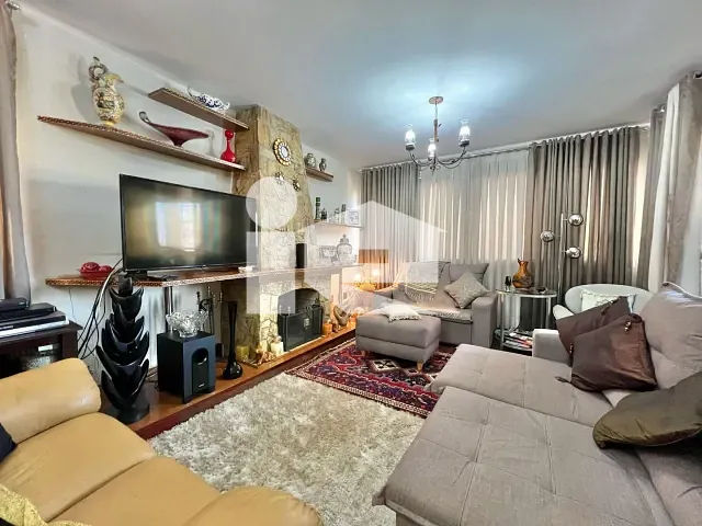Apartamento 4 quartos e 3 banheiros, à venda, no bairro Centro em Rolândia
