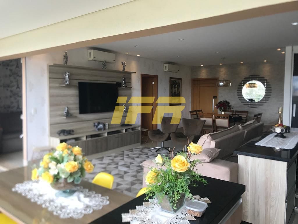 Apartamento, 3 quartos, 155 m² - Foto 1