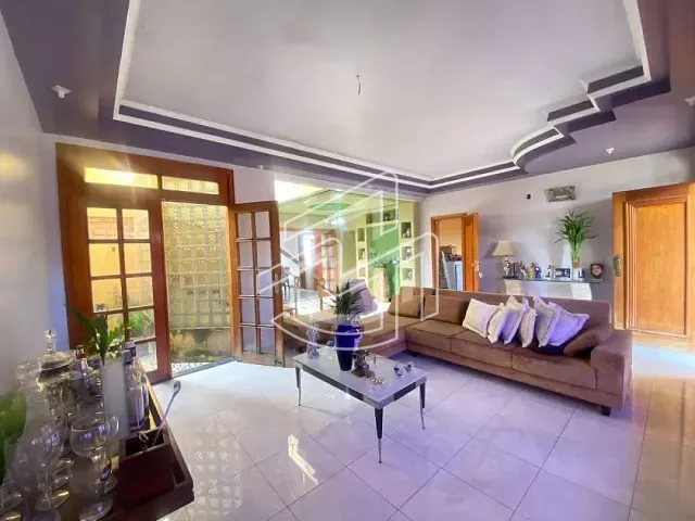 Casa 4 quartos e 2 banheiros, à venda, no bairro Marambaia em Belém