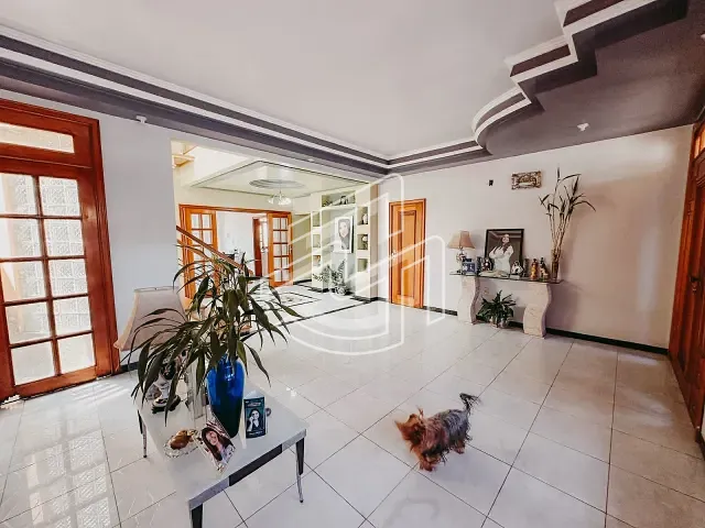 Casa 4 quartos e 2 banheiros, à venda, no bairro Marambaia em Belém