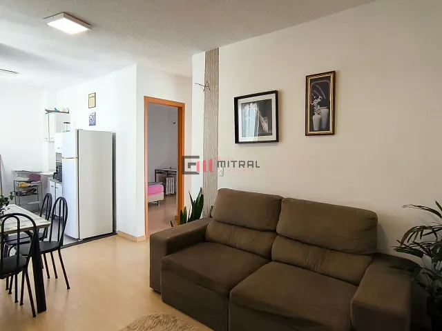 Apartamento com 60m² 2 quartos e 1 banheiro, à venda, no bairro Cidade Industrial 2 em Londrina