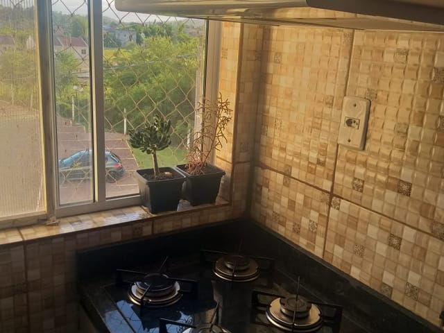 Apartamento com 49m² 2 quartos e 1 banheiro, à venda, no bairro Florida em Guaíba