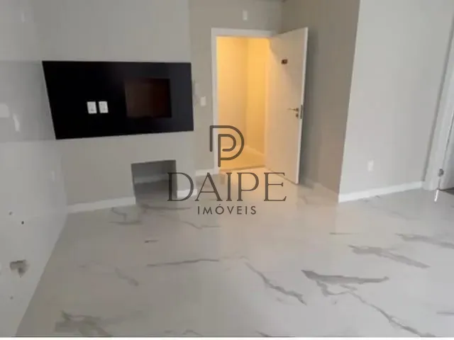 Apartamento com 100m² 2 quartos e 1 banheiro, à venda, no bairro Centro em Capão da Canoa