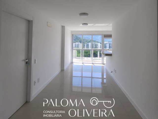 Apartamento 2 quartos e 1 banheiro, para alugar, no bairro Barra da Tijuca em Rio de Janeiro