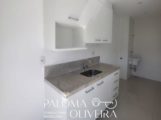 Apartamento 2 quartos e 1 banheiro, para alugar, no bairro Barra da Tijuca em Rio de Janeiro