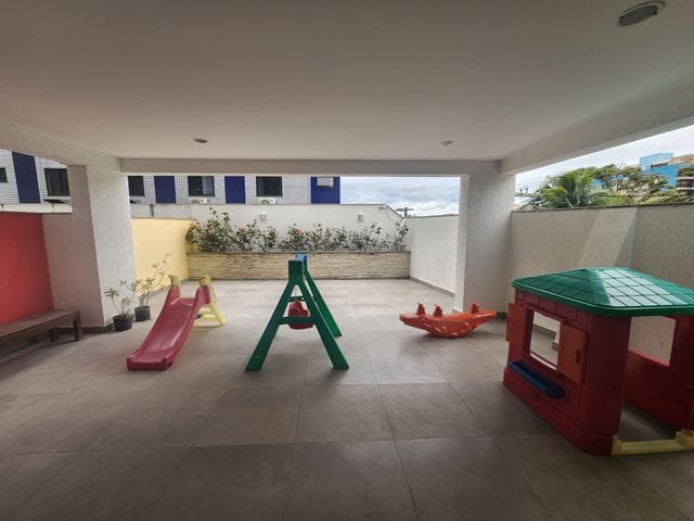 Apartamento com 95m² 3 quartos e 1 banheiro, para alugar, no bairro Parque Riviera em Cabo Frio