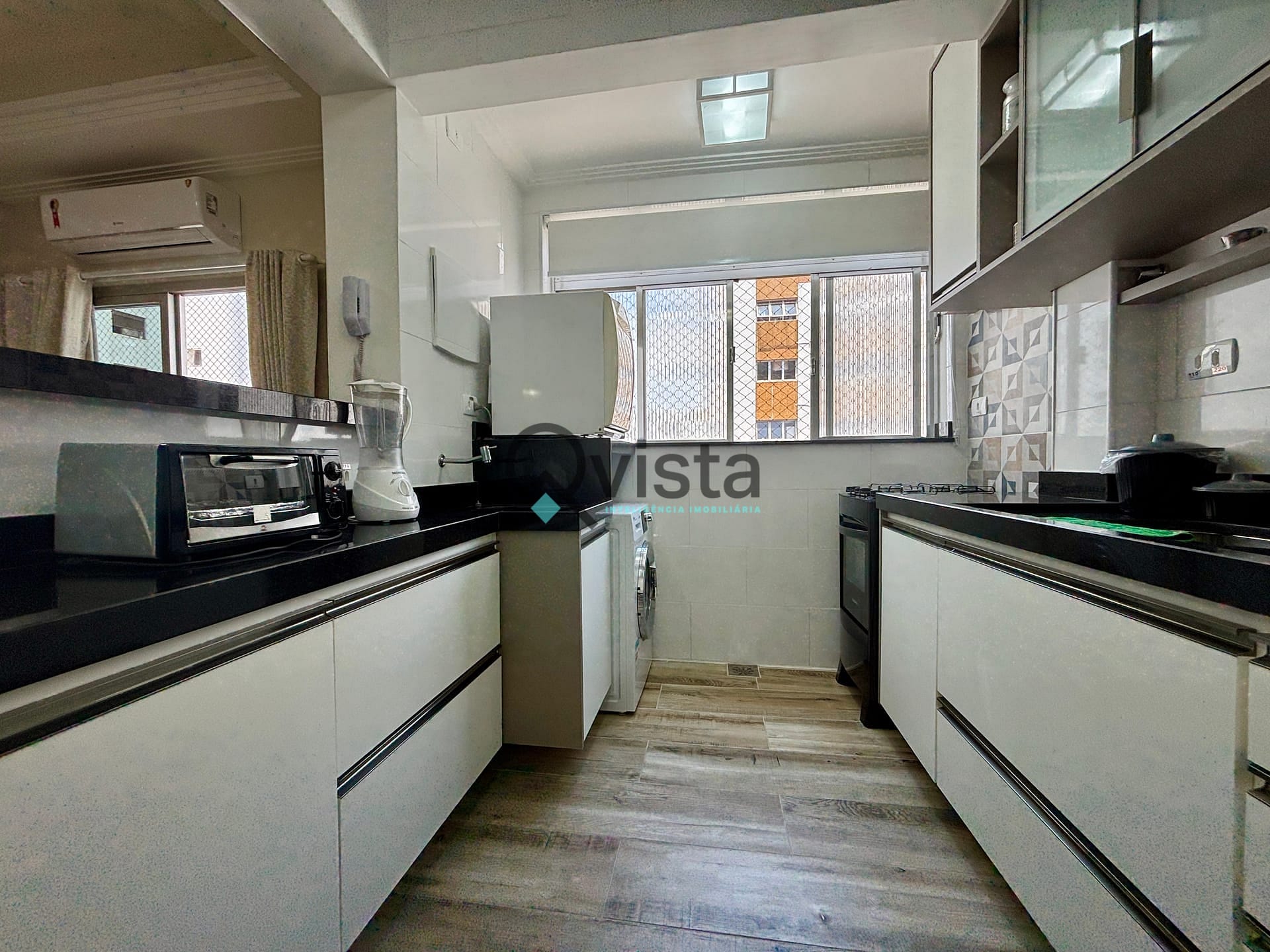 Apartamento à venda com 1 quarto, 65m² - Foto 17