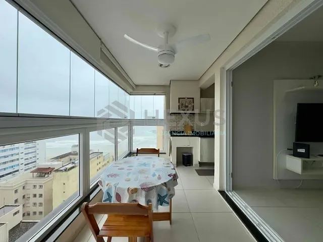 Apartamento 3 quartos e 2 banheiros, à venda, no bairro Pitangueiras em Guarujá