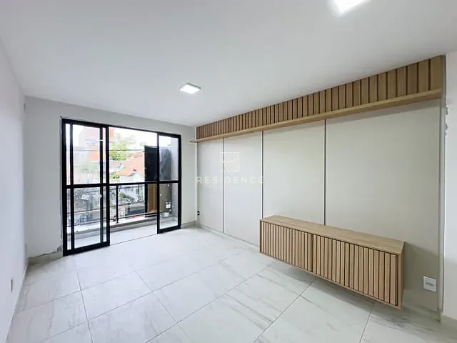 Apartamento 2 quartos e 2 banheiros, à venda, no bairro Monte Castelo em Volta Redonda