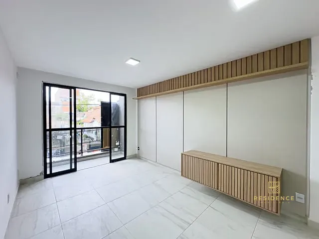 Apartamento 2 quartos e 2 banheiros, à venda, no bairro Monte Castelo em Volta Redonda
