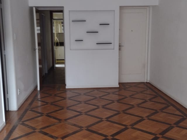 Apartamento 2 quartos e 2 banheiros, à venda, no bairro Centro em Petrópolis