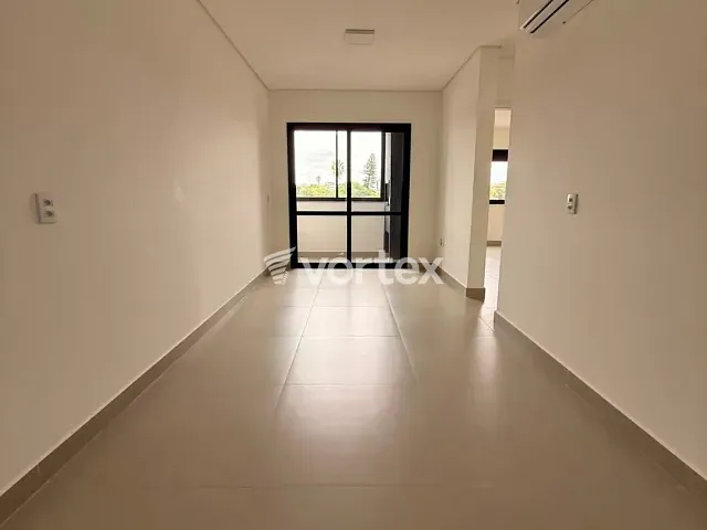 Apartamento 2 quartos e 2 banheiros, para alugar, no bairro Santana em Uruguaiana