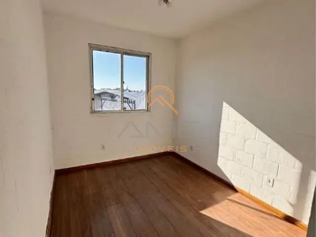 Apartamento 2 quartos e 1 banheiro, à venda, no bairro Areal em Pelotas