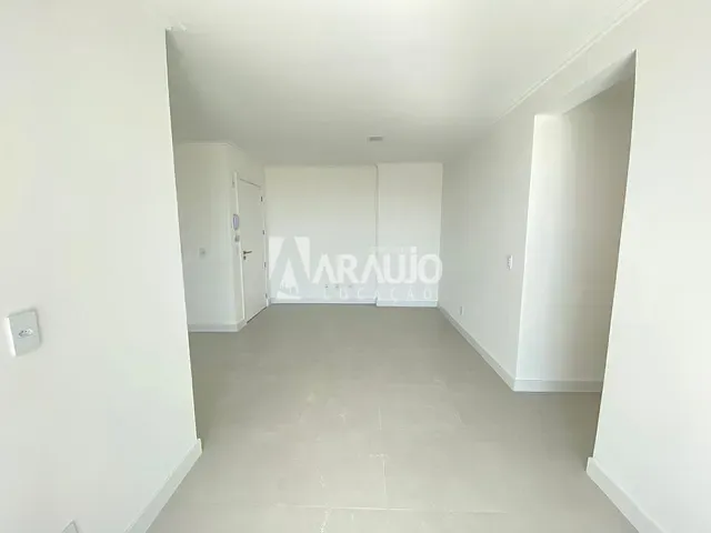 Apartamento 3 quartos e 2 banheiros, para alugar, no bairro São Vicente em Itajaí