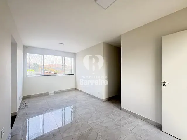 Apartamento 2 quartos e 1 banheiro, para alugar, no bairro Milionários em Belo Horizonte