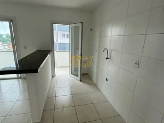 Apartamento 1 quarto e 1 banheiro, para alugar, no bairro Centro em Sapiranga