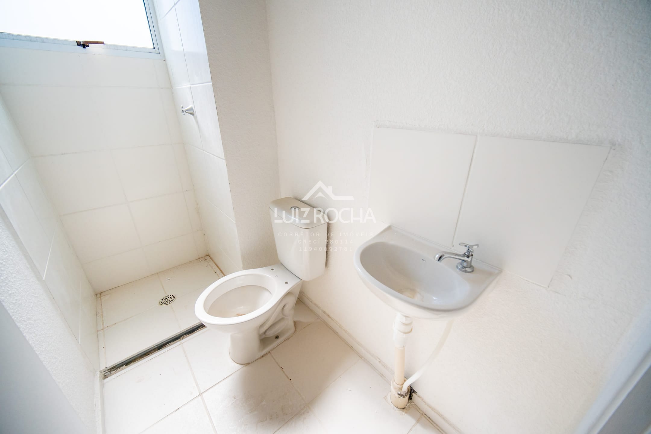 Apartamento à venda com 2 quartos, 40m² - Foto 7