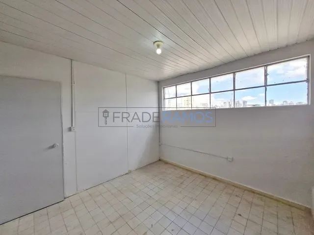 Apartamento 2 quartos e 1 banheiro, para alugar, no bairro Setor Oeste em Goiânia